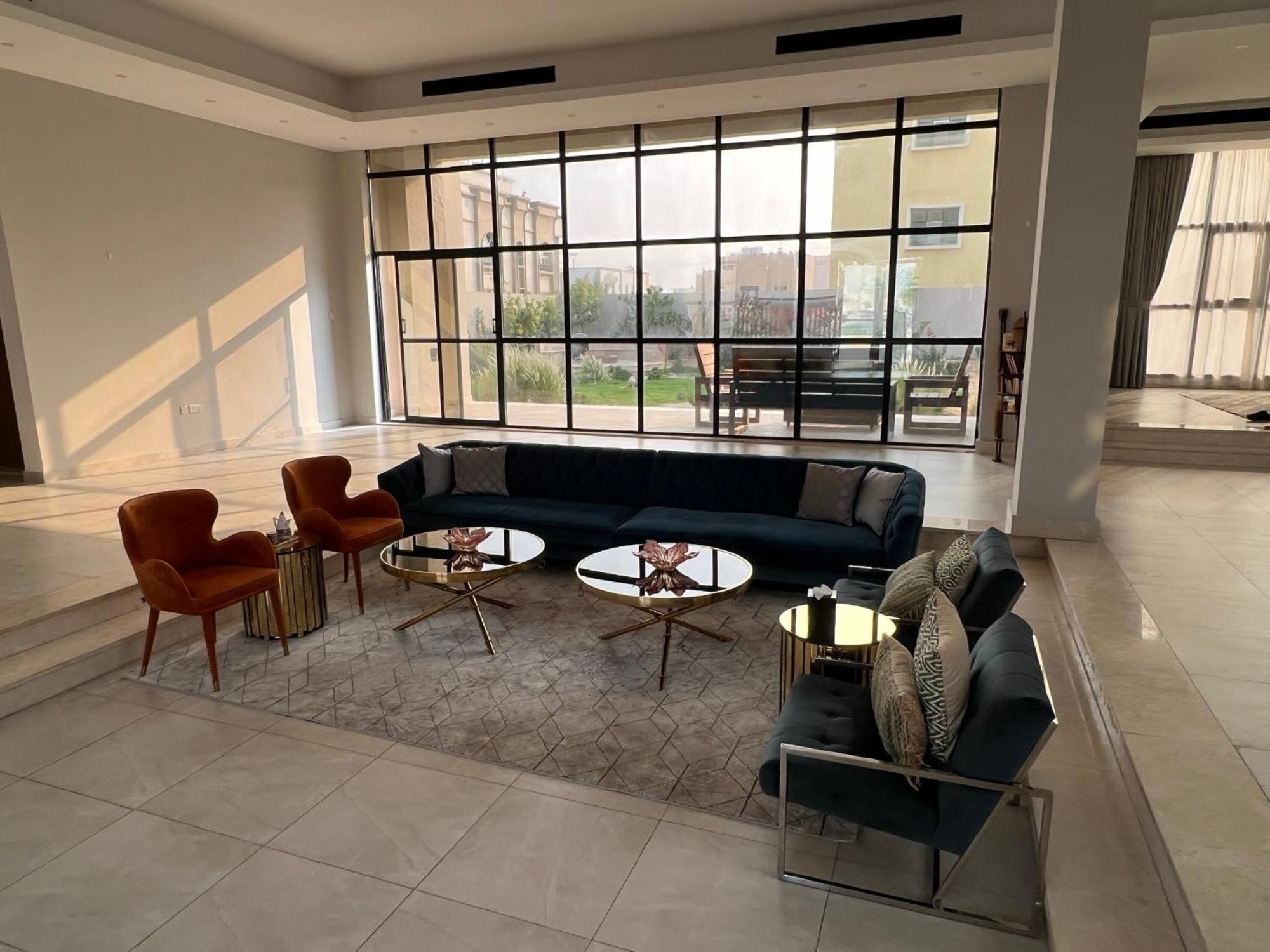 Homestay Casa Shakhbout Abu Dhabi